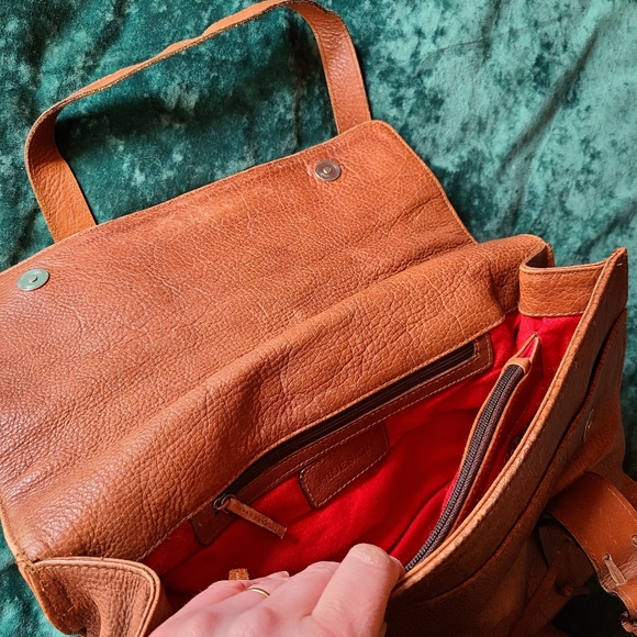 Thick pebbled leather shoulder bag satchel - Picture 9 of 15